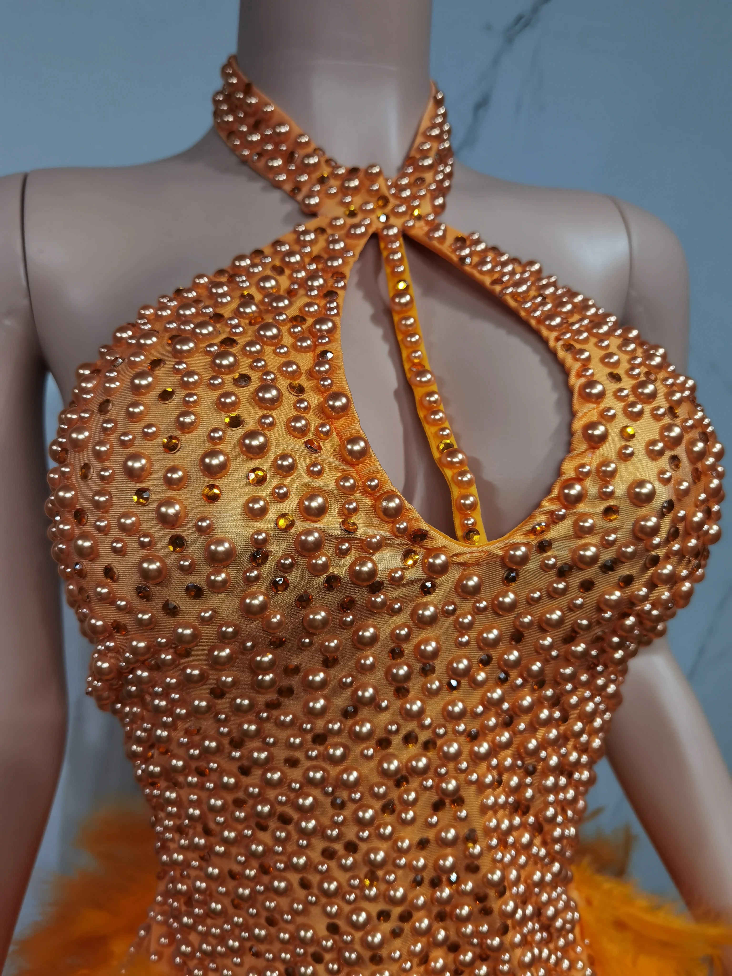 Vestido Danza Plumas