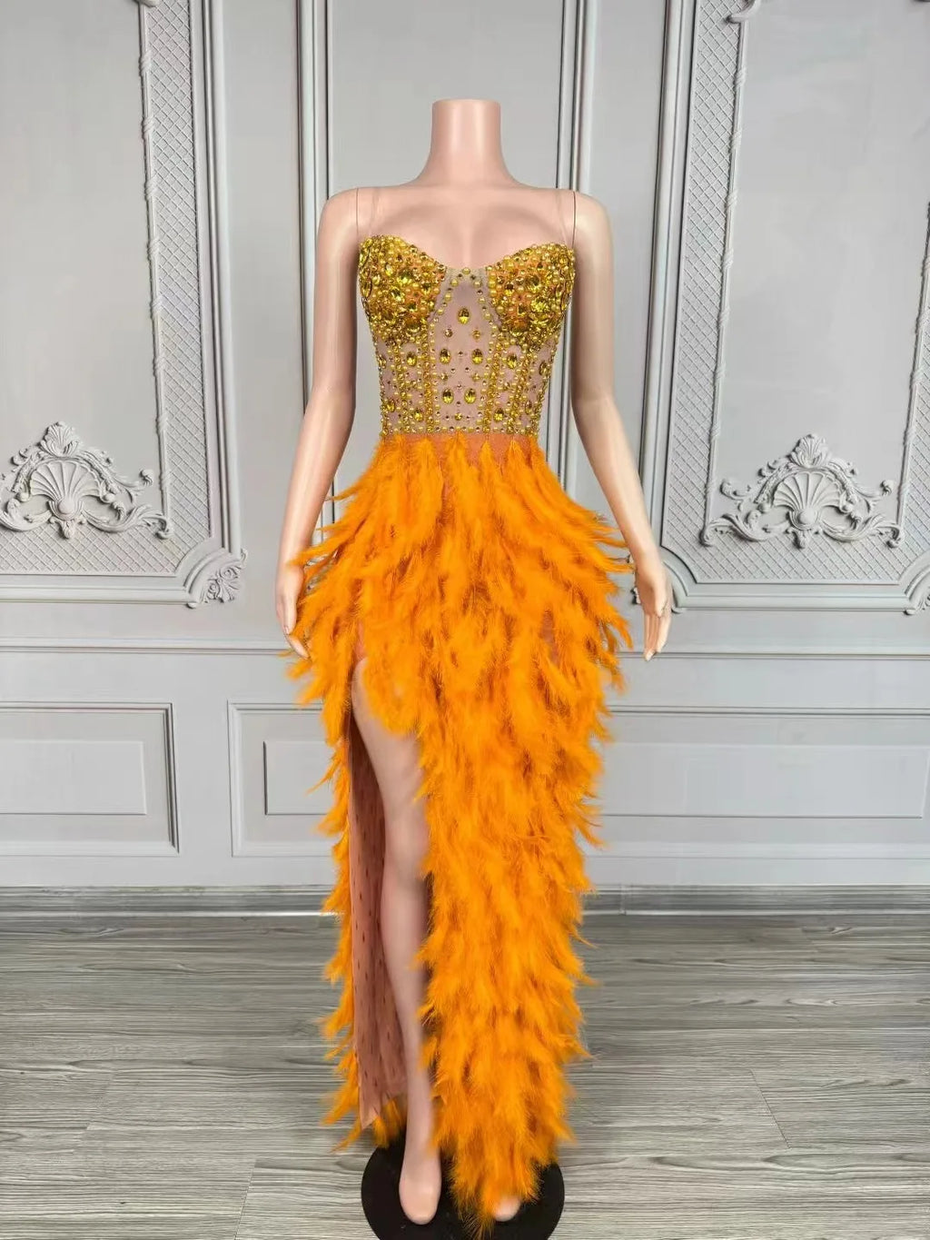 Vestido Danza Plumas