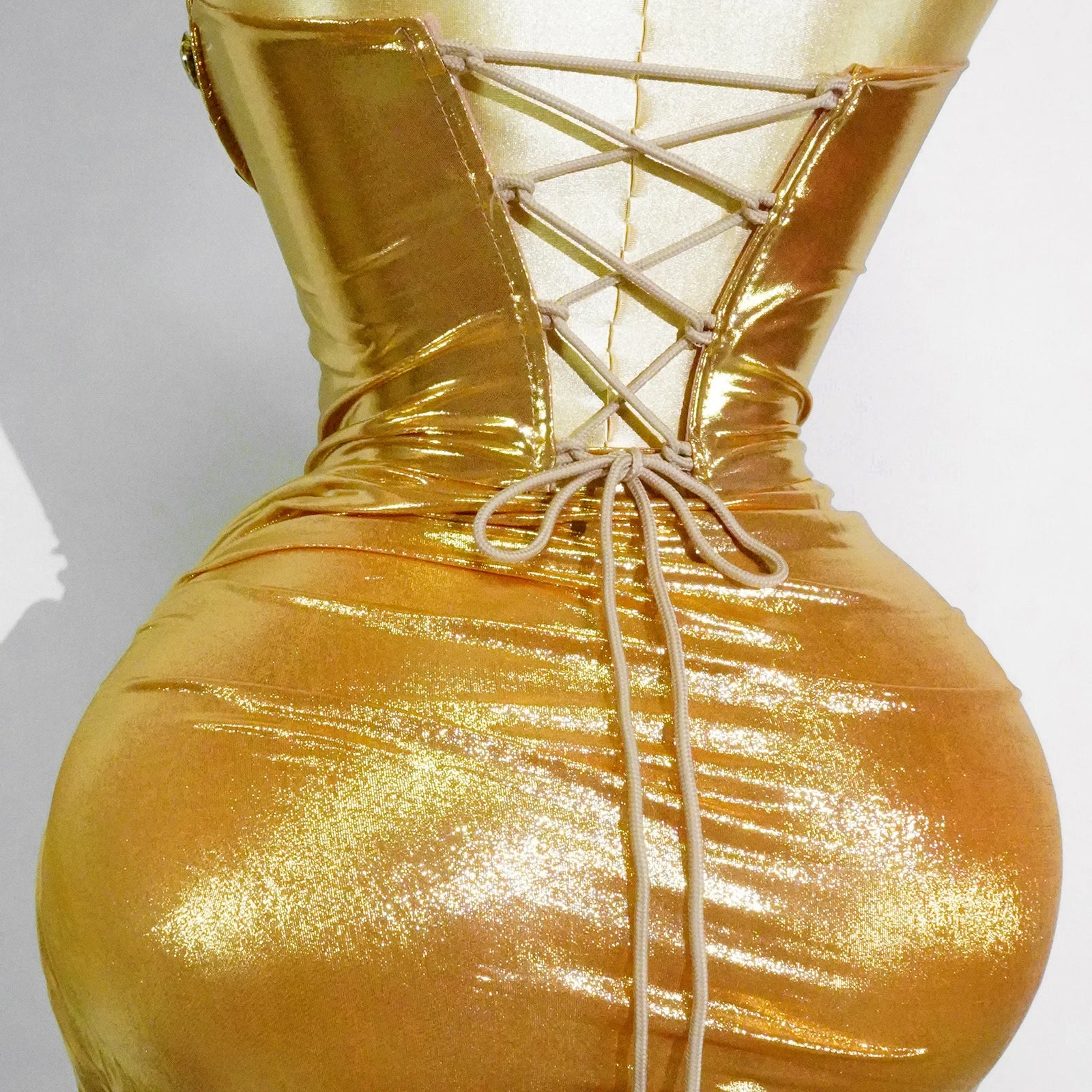 Set Dorado Cristales Top y Falda